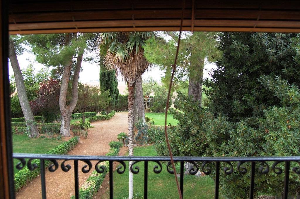 Hotel El Cortijo De Daimiel Room photo